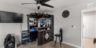 4716 W CHRISTY Drive Gallery 16
