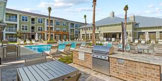 Riverhaus Creekside Apartments Gallery 41