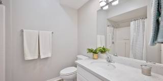 Oak View of Sonoma Hills Apartments Gallery 13