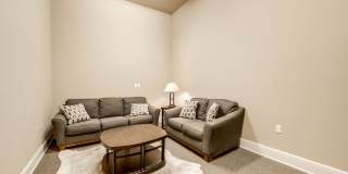 Majors Place Gallery 26