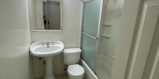 9516 Larrabee Ave Gallery 21