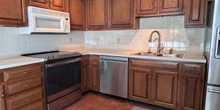 Spacious 3 Bedroom Townhome in Oak Ridge Meadows Gallery 5