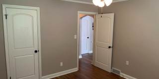2400 Hillview Avenue Gallery 24