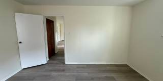 Gross Street Gallery 68