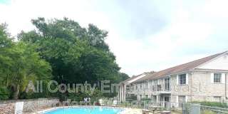 105 Country Club Dr Gallery 1
