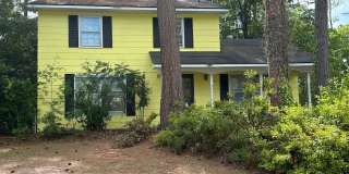 Two Story in the Established Englewood Subdivision *Downstairs Full Bathroom *Separate Den *Both Formals Gallery 1