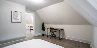 3Bdrm w/ Den  **FREE JULY RENT Gallery 24