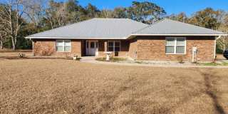 Beautiful 3BR/2BA Home with Oversized Garage on 1 Acre in a Peaceful Country Setting Gallery 1