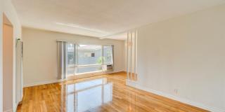 Laurel Gardens Gallery 10