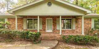 Charming 3BR/2BA Near Duke University Gallery 1