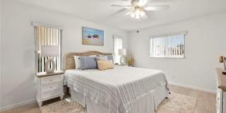 102 SE 40th Street Gallery 10