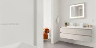 2217 NE 17th Ter Gallery 62