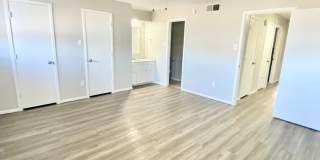 Westlake Apartments Gallery 27