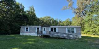 Huge 4 bedroom/2 bathroom double-wide in Peaceful Area of Keithville! Gallery 1