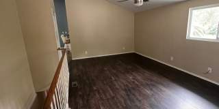 Newbury Park - Three bedroom, bonus room (could be 4th bedroom, 2.5 bathrooms Gallery 3