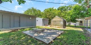1803 Bluebonnet Gallery 30