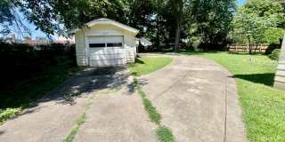 1715 S. KIMBROUGH AVE. - NO PETS - CALL OFFICE FOR SHOWING INFORMATION Gallery 25
