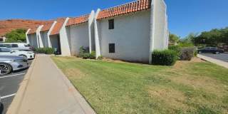 Two Bedroom Condo in St. George Gallery 1