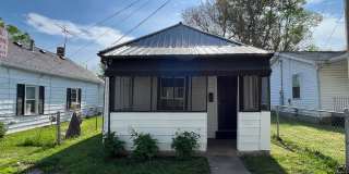 Quaint 2 Bedroom in Shelbyville! Gallery 1