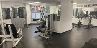 COPLEY SQ ..NU AND BERKLEE,  LUX 3 bed 2 bath , ROOF TOP POOL, Gym, doorman Students okj Gallery 17