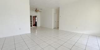 3645 NW 195th Terrace Gallery 9
