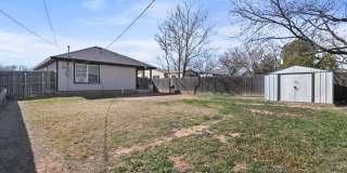 2116 24th Street Gallery 1