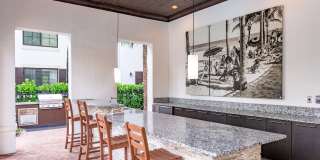 Cortland Hollywood Gallery 30
