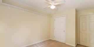 3 Bedroom, 2 Bath Home with Fully Fenced Yard – Pet Friendly! Gallery 20