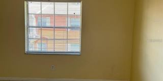 1627 W OAK RIDGE Road Gallery 11