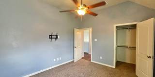 Viewable September 15th!  Dogs Accepted! Gallery 31