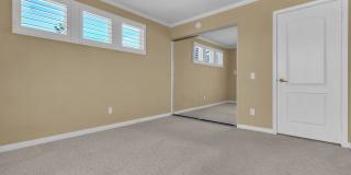 12 Bergamo Gallery 34