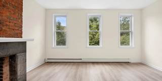 366-5 7th St # 2 Gallery 2