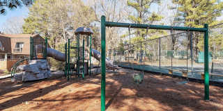 Room in 3 Bedroom Home at Finley Forest Dr Gallery 18