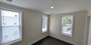 2953 MILES Avenue Gallery 49
