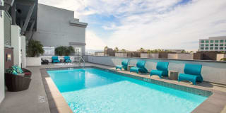 Living at NoHo Gallery 5