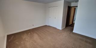 *Clean & Spacious 1BR/1BA Apartment Available in Mt. Washington* Gallery 13