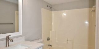 Amazing 2BR Condo off Edmondson Pike/Brentwood! Washer/dryer, 2-car garage, water, lawncare all included! Gallery 17