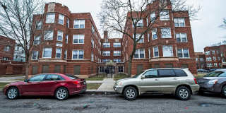 8152 S Evans East Chatham Apartments Gallery 7