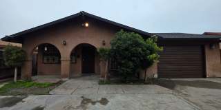 1520 N Giddings Street Gallery 1