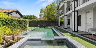 5011 Hayvenhurst Avenue Gallery 49