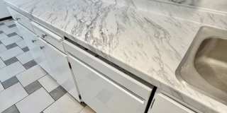 18524 TM JD GISZ LLC Gallery 18