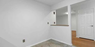 342 Village Court Gallery 13