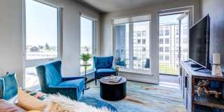 Axis Oakland Gallery 53