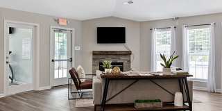 Pepperstone Gallery 27