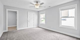 Modern Three Bedroom! Gallery 33