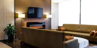 Hampton Plaza Gallery 8