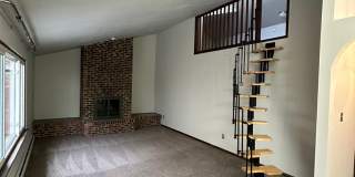 2 BEDROOM 2 BATHROOM TOWNHOUSE WITH LOFT Gallery 5