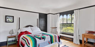 1046 W KENSINGTON Rd Gallery 34