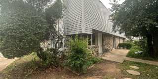 3 Bed 2.5 Bath Condo Off NW Expressway Gallery 1