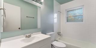 Great Location near Walmart Campus Gallery 18